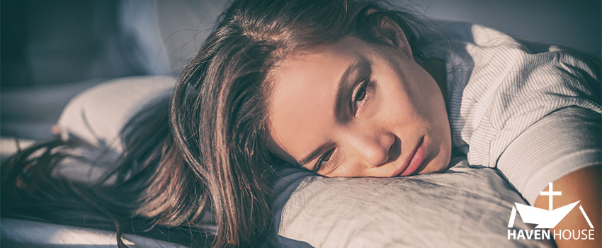 Connection Between Insomnia and Detox